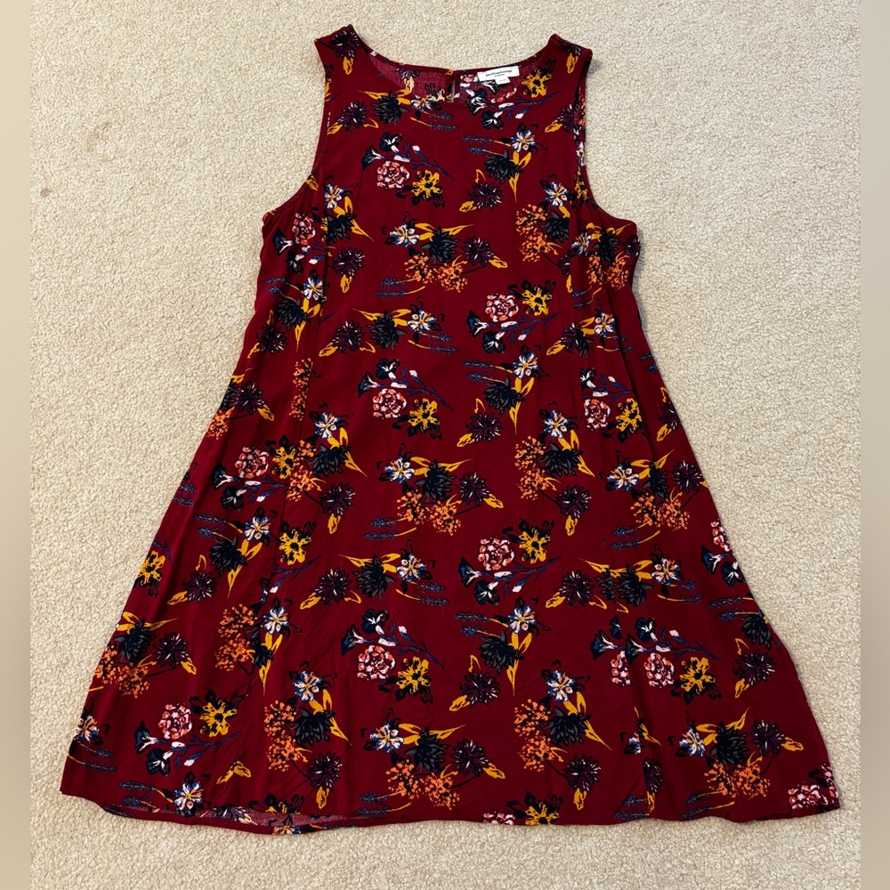 beachlunchlounge Dark Red Floral Dress Size Medium